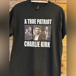 Gildan Black Graphic Patriotic Tee